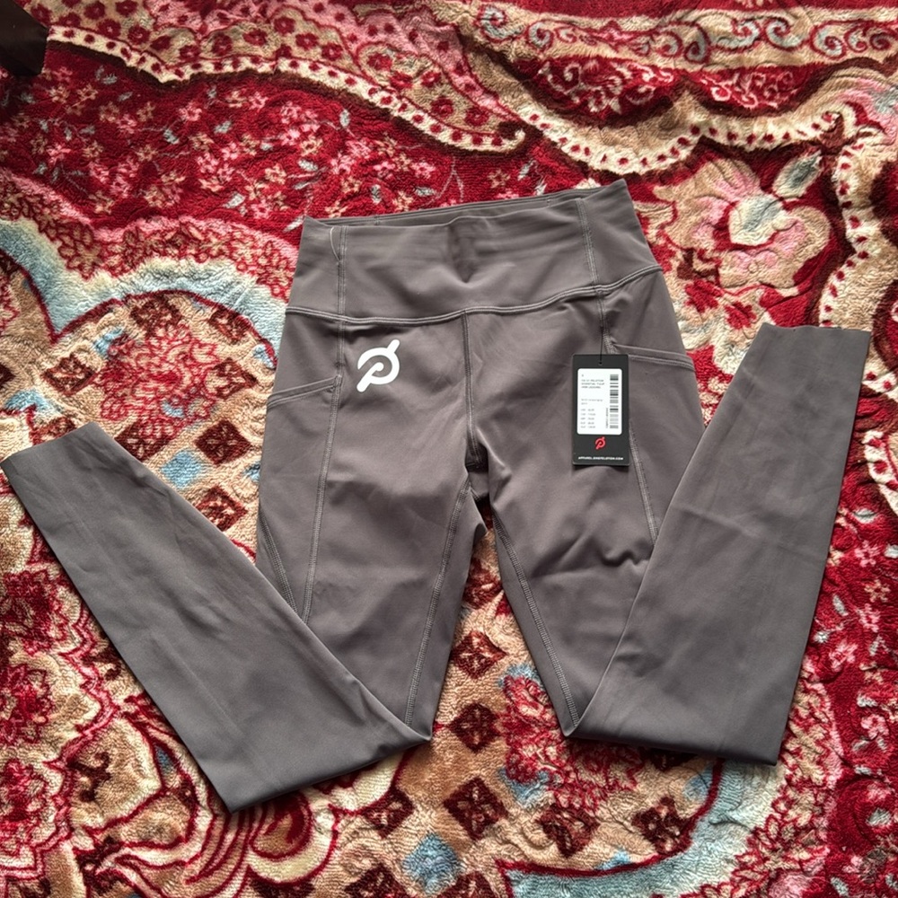 Peloton Small Gray Essential Tulip Hem Legging
